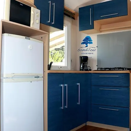 Mobilhome Paradis Bikini Holiday home *